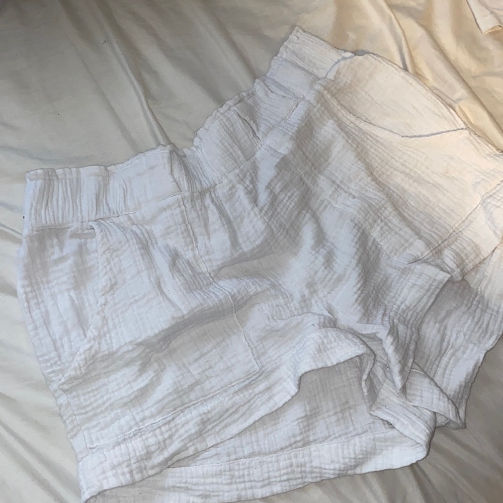 white indigo rein shorts